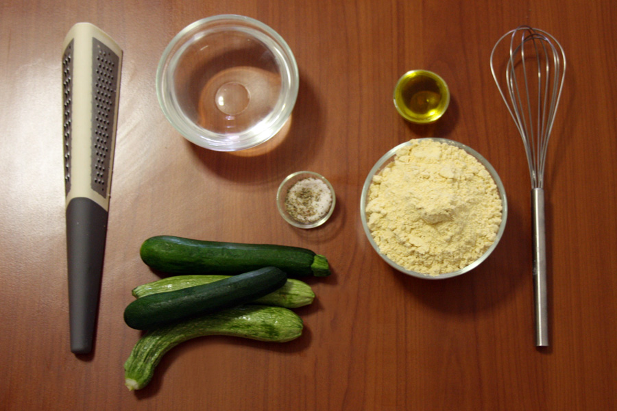 Ingredienti ricetta torta salata con farina di ceci