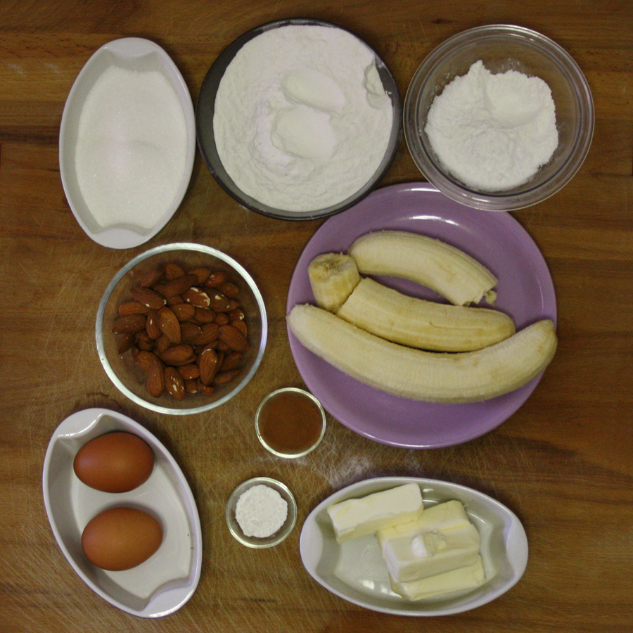 Ingredienti ricetta torta alla banana