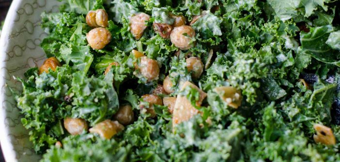 Cavolo riccio: 10 idee facili e veloci per cucinare la kale!